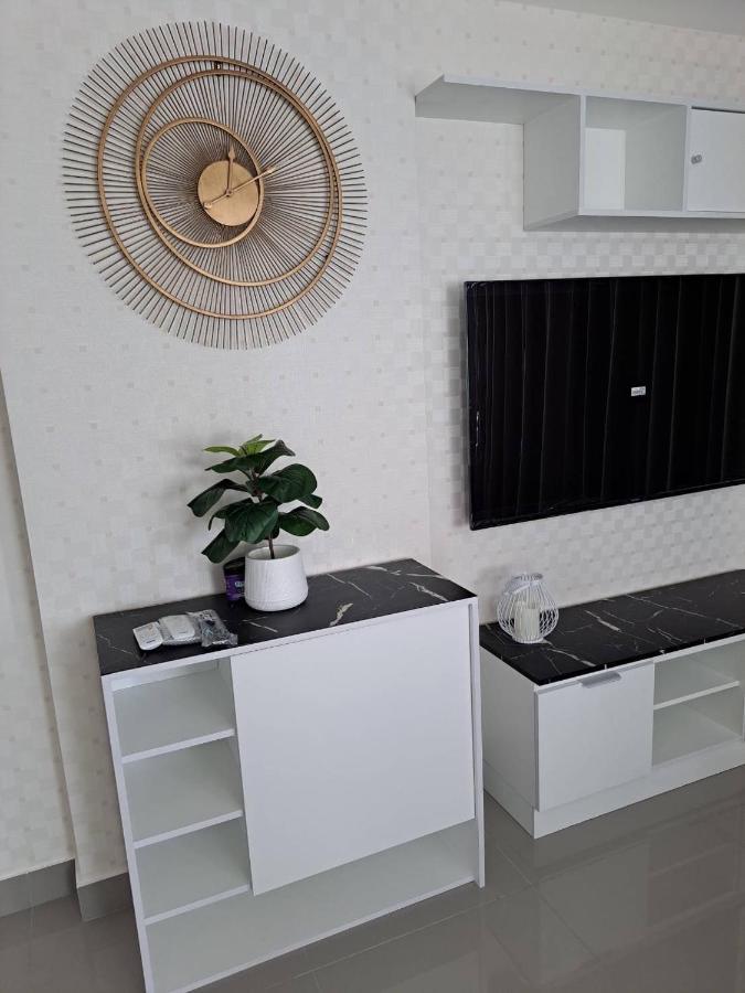 Siam Oriental Star At Pratumnak Soi 6 By Daisy Pattaya Apartment Екстериор снимка